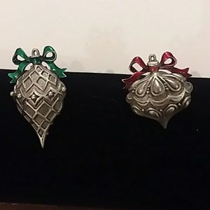 2 Christmas ornament tie tacks